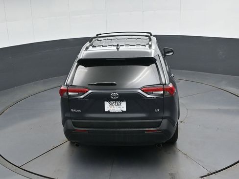 Used 2021 Toyota RAV4 LE w/ Carpet Mat Package (TMS) image 39