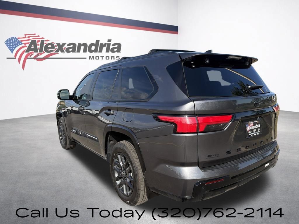 Used 2026 Toyota Sequoia Platinum AWD/4WD image 12