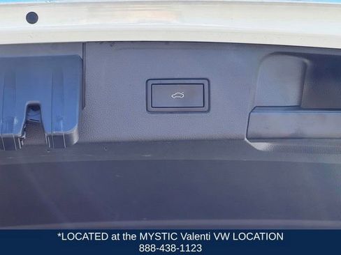 Certified 2023 Volkswagen Atlas SEL AWD/4WD image 24