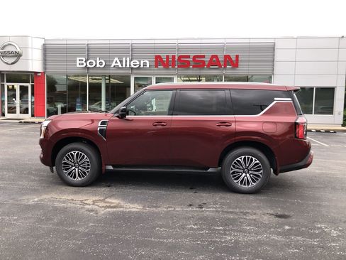 New 2025 Nissan Armada SL w/ Captain's Chari Seat Package image 11