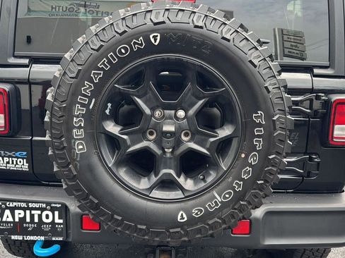 Used 2023 Jeep Wrangler Unlimited image 10