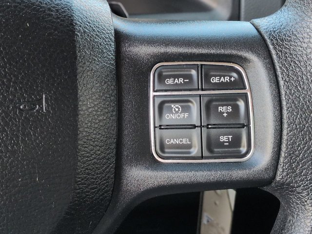 Used 2017 RAM 1500 Express RWD image 26