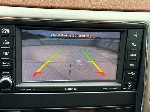 Used 2012 Jeep Grand Cherokee Overland Summit AWD/4WD image 26