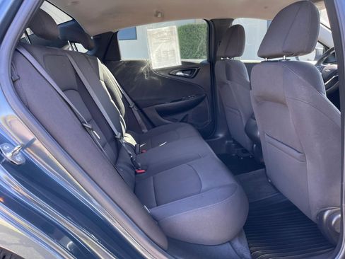 Used 2019 Chevrolet Malibu LS image 22