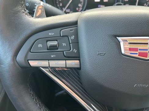 Used 2024 Cadillac XT6 Sport w/ Technology Package AWD/4WD image 17