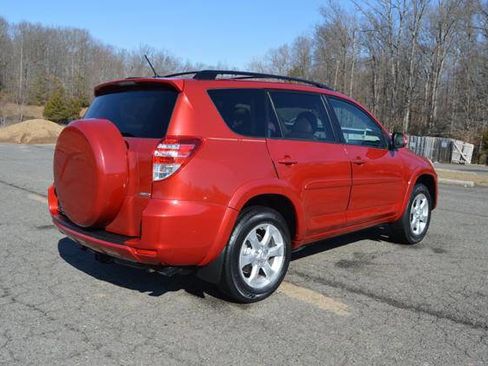 Used 2009 Toyota RAV4 Limited AWD/4WD image 8
