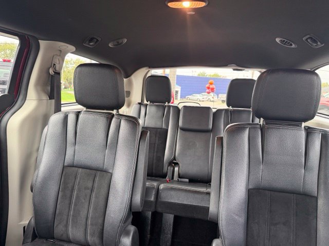 Used 2018 Dodge Grand Caravan SXT FWD image 22