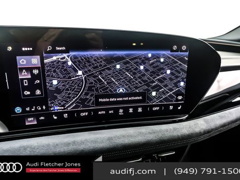 Used 2025 Audi S6 e-tron Premium w/ Convenience Package image 21