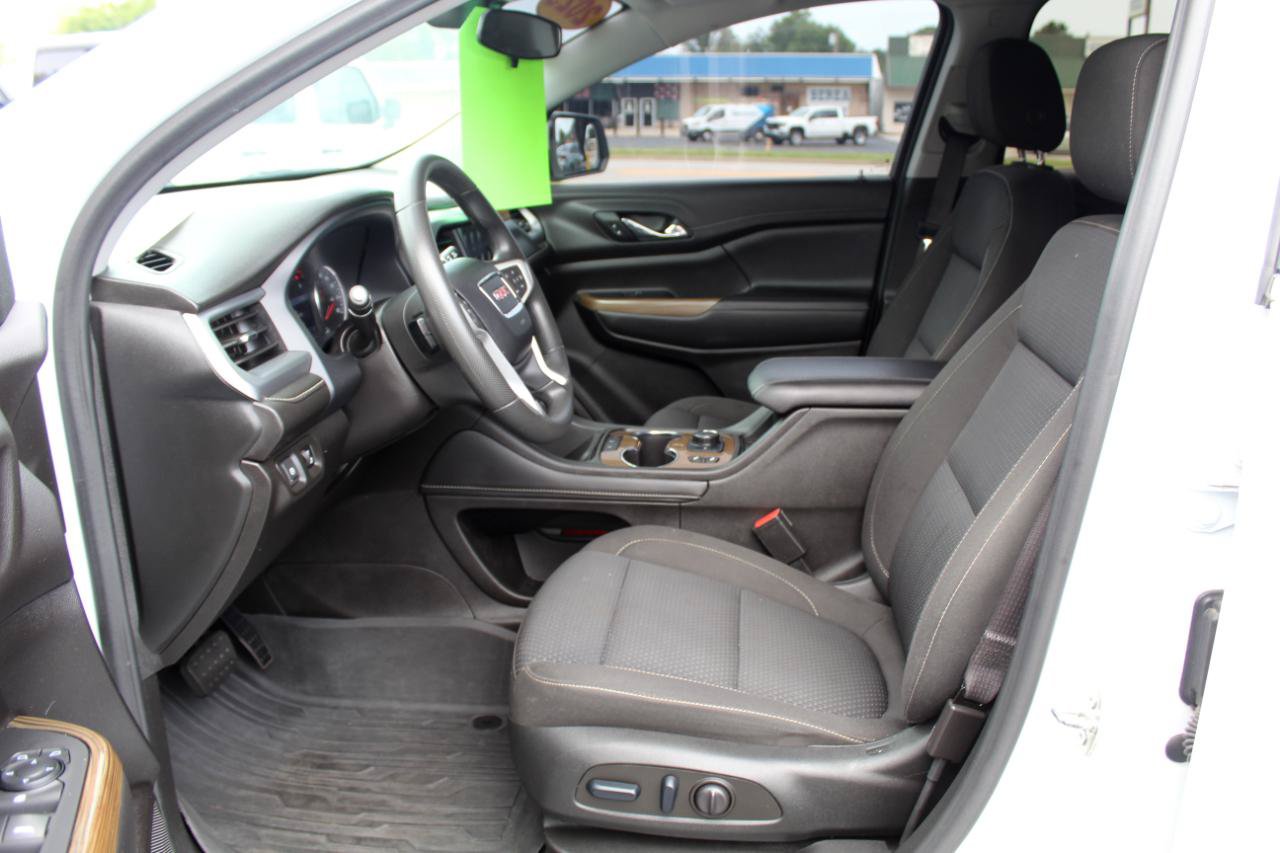 Used 2023 GMC Acadia SLE w/ Driver Convenience Package AWD/4WD image 8