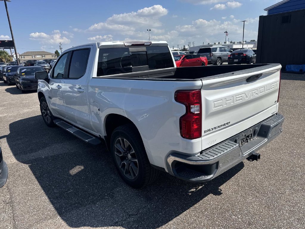 Used 2020 Chevrolet Silverado 1500 LT w/ Texas Edition RWD image 9