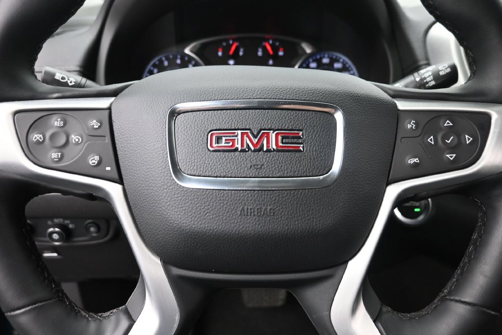 Used 2024 GMC Terrain SLT AWD/4WD image 19