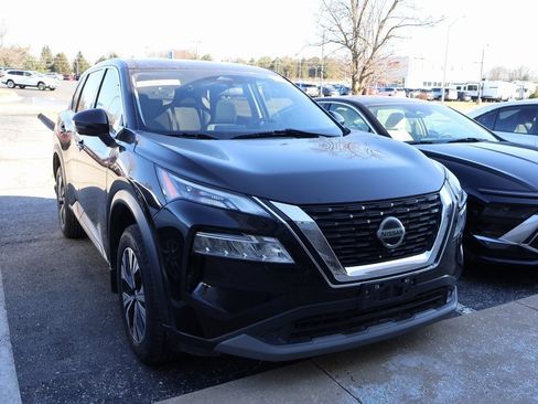 Used 2021 Nissan Rogue SV image 13