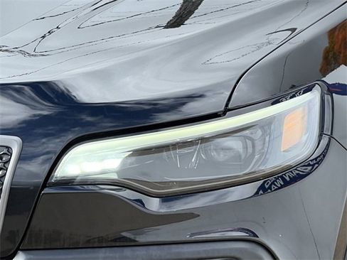 Used 2022 Jeep Cherokee Trailhawk image 41