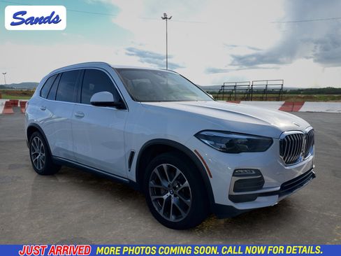 Used 2021 BMW X5 sDrive40i w/ Premium Package 2 RWD image 1