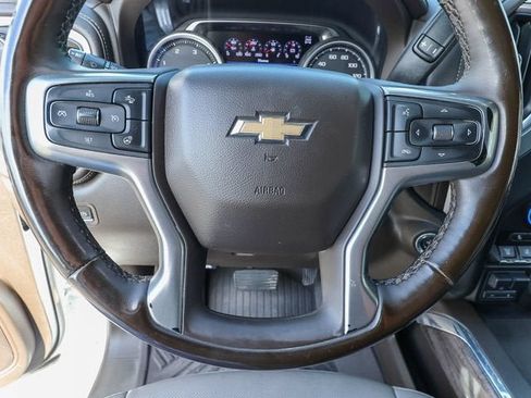 Used 2023 Chevrolet Silverado 2500 LTZ AWD/4WD image 17