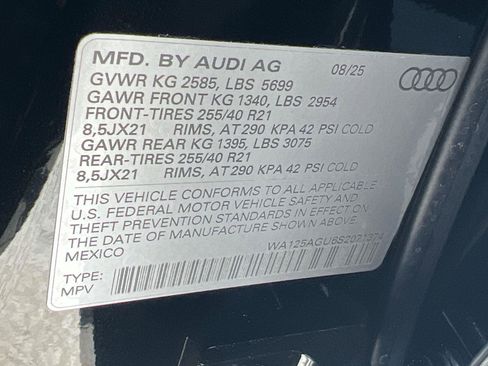 New 2025 Audi SQ5 Premium Plus image 26