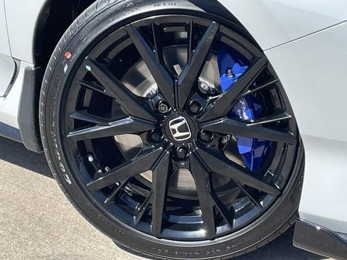 New 2026 Honda Prelude Hybrid image 8