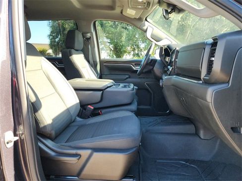 Used 2022 Chevrolet Silverado 1500 LT w/ Protection Package image 16