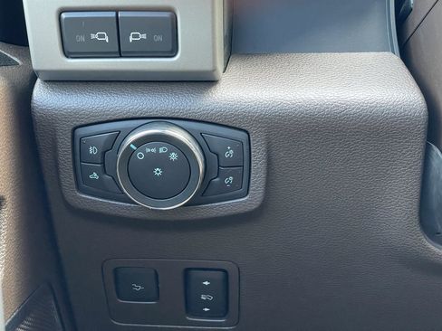 Used 2021 Ford F250 King Ranch w/ King Ranch Ultimate Package AWD/4WD image 35