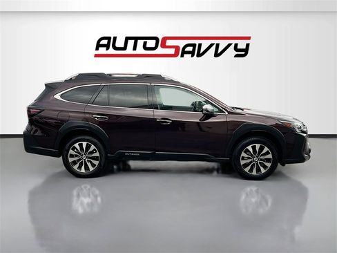 Used 2024 Subaru Outback Touring XT image 8
