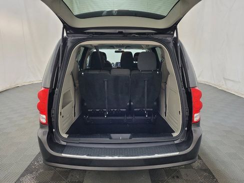 Used 2017 Dodge Grand Caravan SE w/ Power Window Group FWD image 29