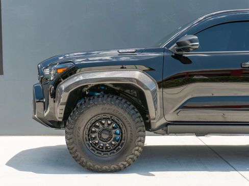 Used 2026 Toyota 4Runner Limited AWD/4WD image 19