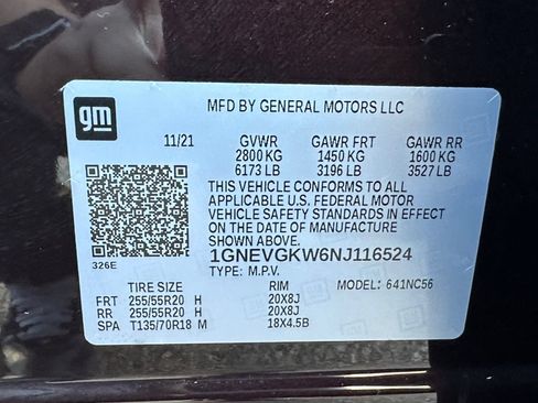 Used 2022 Chevrolet Traverse LT AWD/4WD image 17