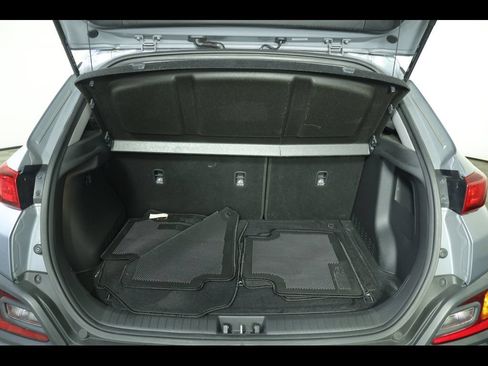 Used 2021 Hyundai Kona SEL AWD/4WD image 9