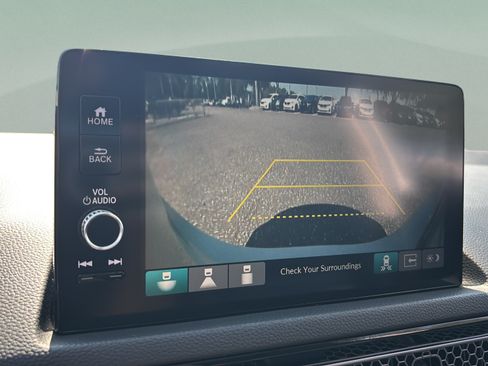 Certified 2022 Honda Civic Touring image 24