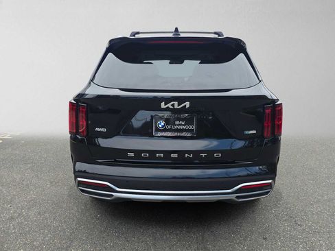 Used 2022 Kia Sorento SX Prestige w/ Panoramic Sunroof Package AWD/4WD image 4