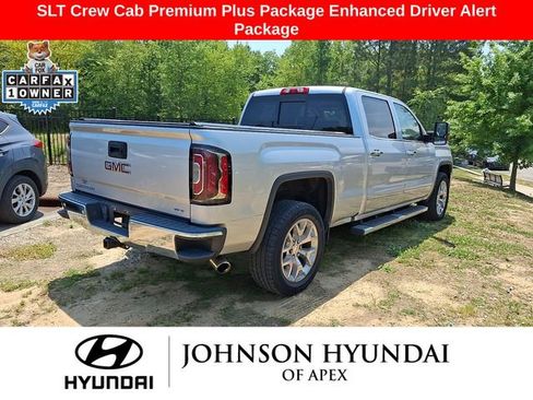 Used 2018 GMC Sierra 1500 SLT AWD/4WD image 3