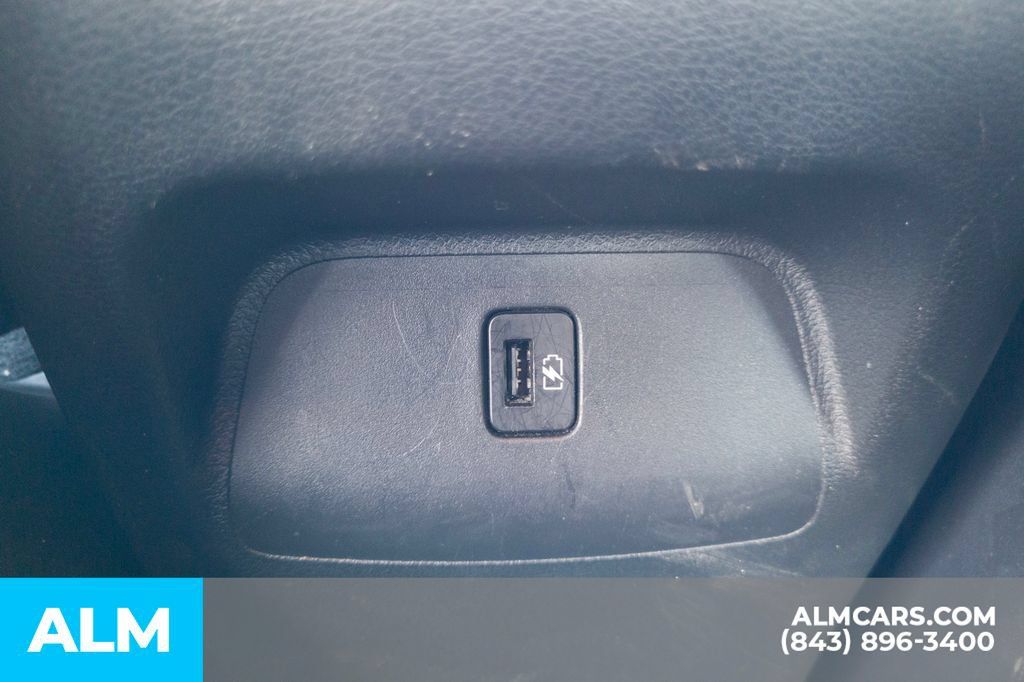 Used 2024 Nissan Sentra SV FWD image 22