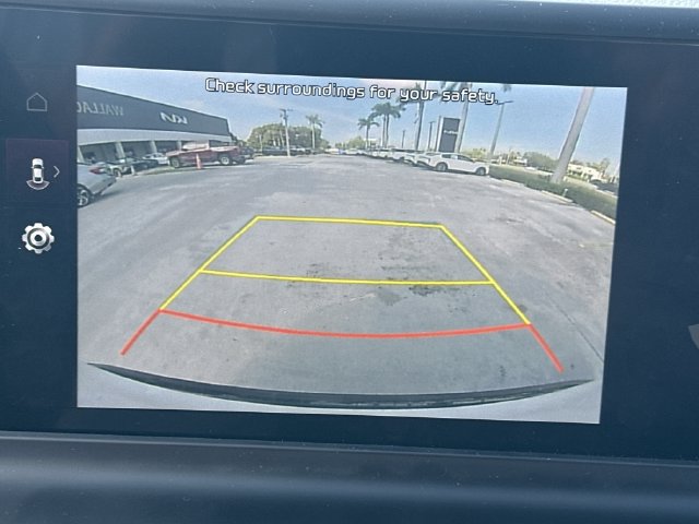 Certified 2025 Kia Seltos EX w/ EX Sunroof Package AWD/4WD image 21
