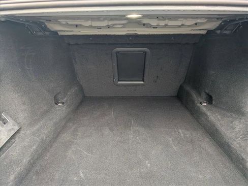 Used 2023 BMW 740i image 26