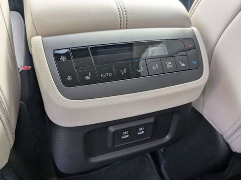 New 2026 Nissan Pathfinder SL FWD image 27