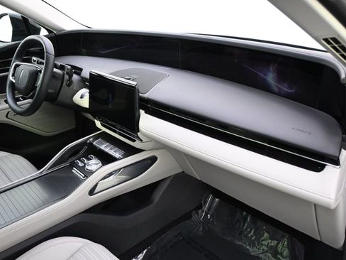 New 2026 Lincoln Nautilus Reserve w/ Jet Appearance Package image 15