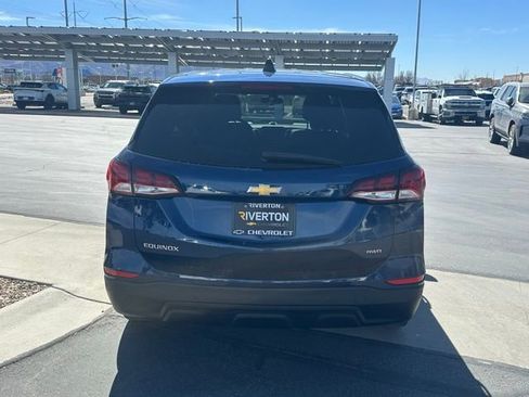 Used 2022 Chevrolet Equinox LS image 23