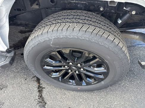 New 2025 Ford F150 Lariat w/ Equipment Group 502A High image 14