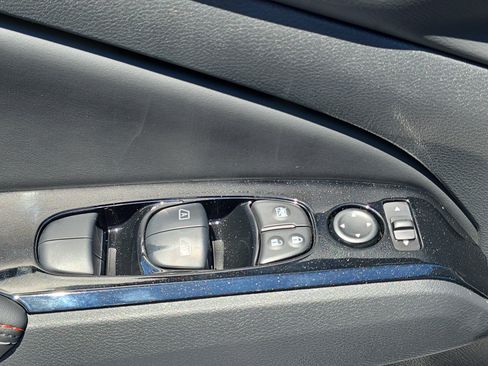 New 2025 Nissan Altima 2.5 SR w/ SR Premium Package image 27