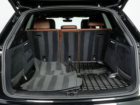 Used 2020 Audi Q5 2.0T Premium w/ Convenience Package image 29