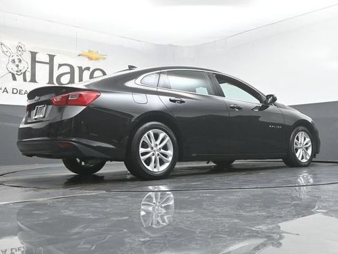 Used 2018 Chevrolet Malibu LT FWD image 32