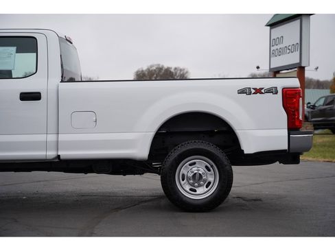 Used 2019 Ford F250 XL w/ Power Equipment Group image 11