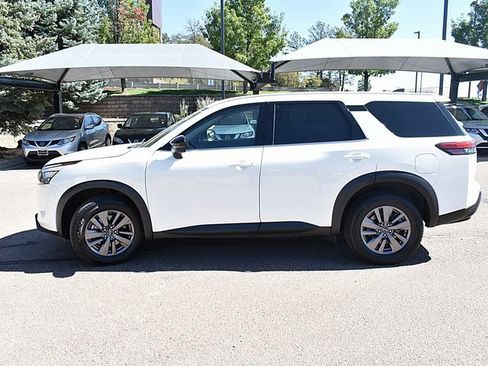 Certified 2023 Nissan Pathfinder S w/ Cargo Package image 5