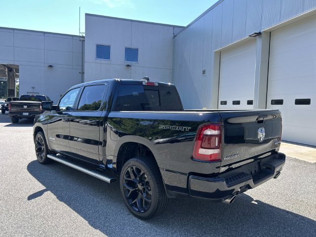 Used 2023 RAM 1500 Laramie AWD/4WD image 5