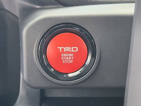 Used 2026 Toyota Tacoma TRD Off-Road AWD/4WD image 15