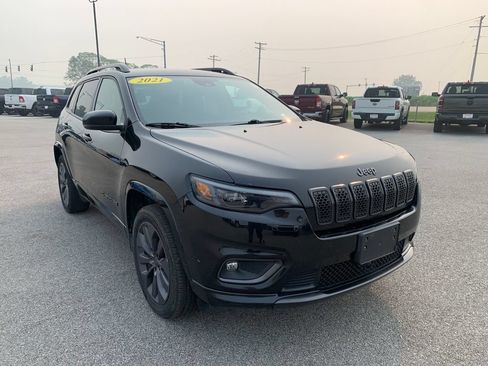 Used 2021 Jeep Cherokee High Altitude AWD/4WD image 13