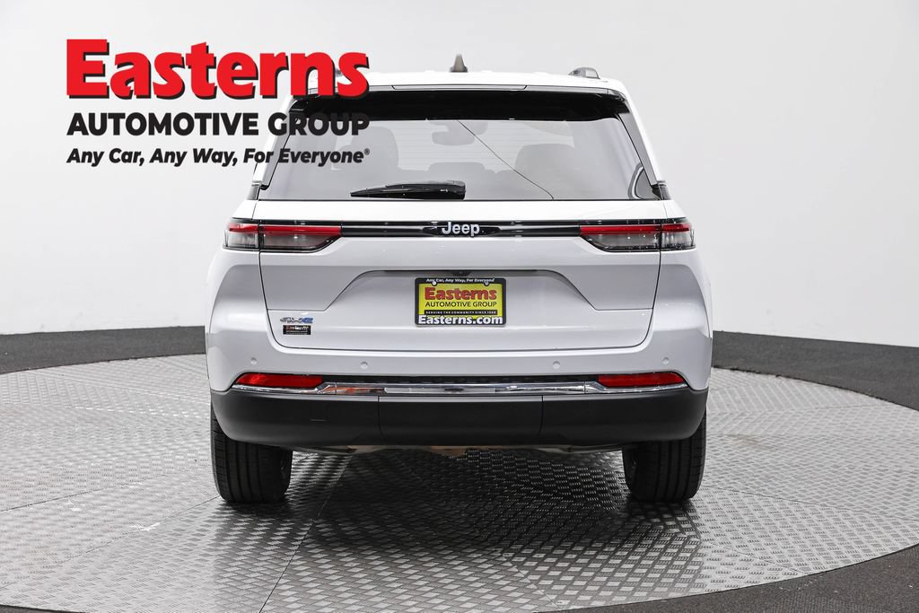 Used 2024 Jeep Grand Cherokee Limited 4xe AWD/4WD image 7