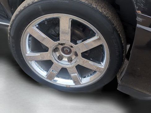 Used 2007 Cadillac Escalade ESV AWD w/ Information Package image 54