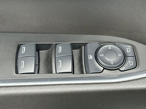 Used 2024 Chevrolet Silverado 1500 RST image 12