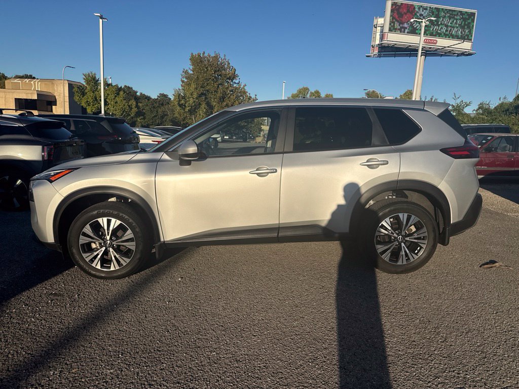 Certified 2023 Nissan Rogue SV AWD/4WD image 7